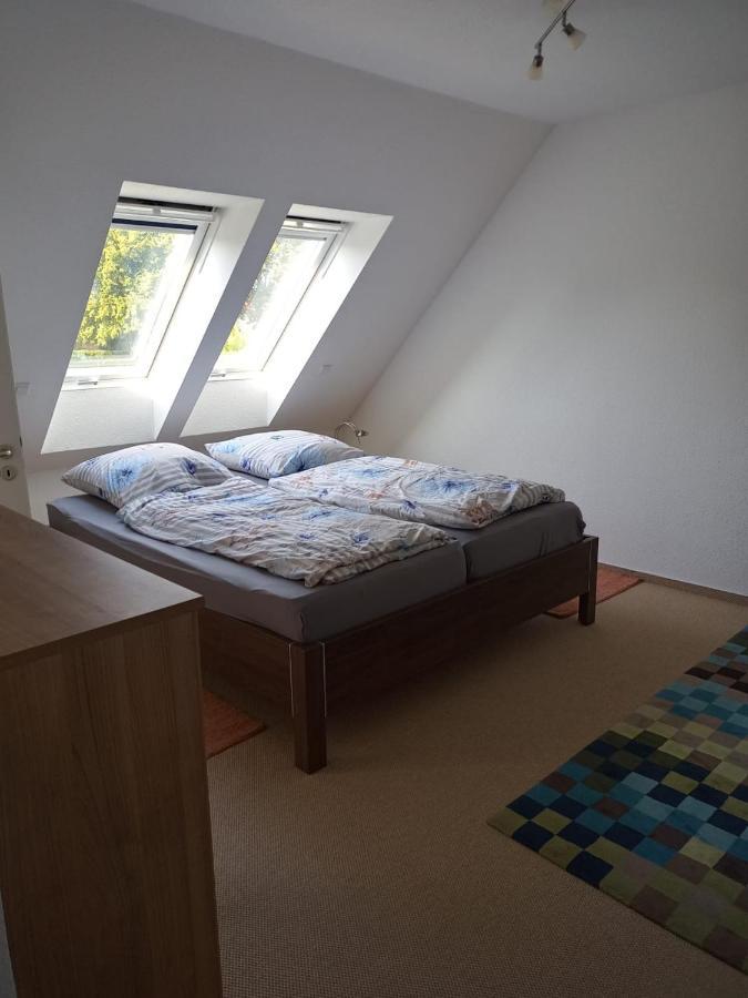 Modernes 21 M² Apartment Modern, Zentral Шортенс Экстерьер фото